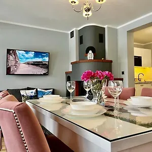 Apartament Krokus Apartamentyzakopianskie Basen Sauna Jacuzzi, Zakopane